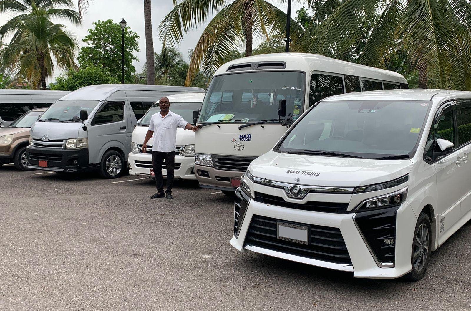 4 Shores 4 Tours Ocho Rios Transfers